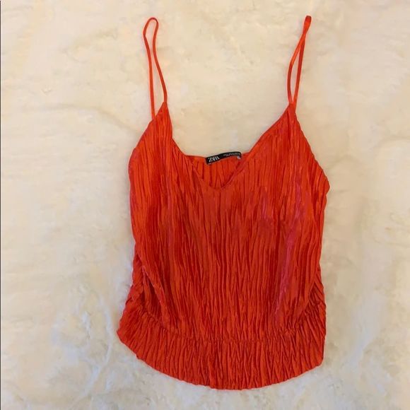 Zara red wrinkle effect satin tank top size S - Picture 3 of 7